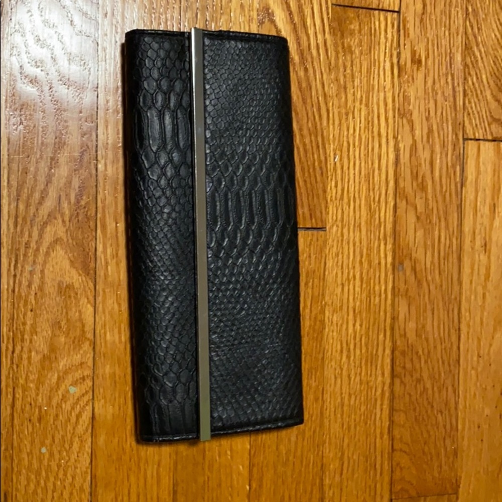 Express clutch